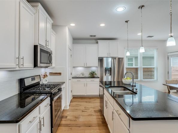 Undisclosed Address #7632998, Austin TX 78741