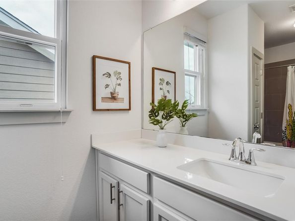 Undisclosed Address #7632998, Austin TX 78741