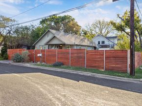 1210 Coleto ST, Austin TX 78702