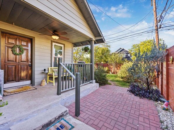 1210 Coleto ST, Austin TX 78702