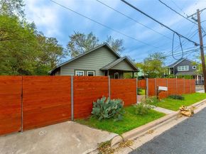 1210 Coleto ST, Austin TX 78702