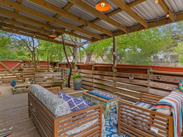 1400 Eva ST, Austin TX 78704