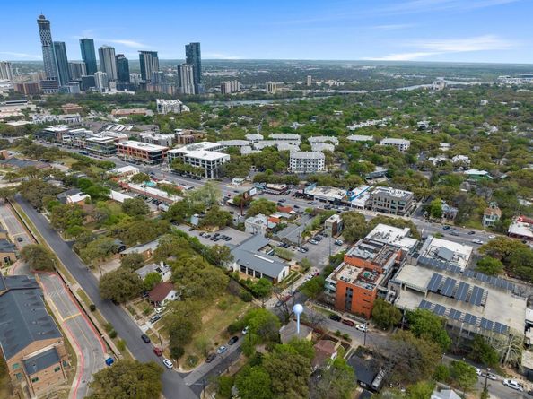 1400 Eva ST, Austin TX 78704