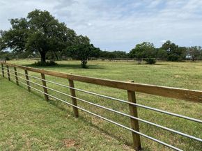 140 Oakridge RD, Georgetown TX 78628