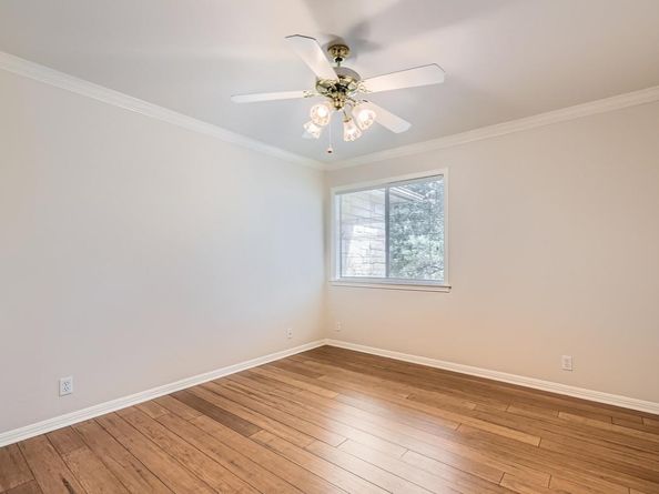 6901 W Bright Star LN W, Austin TX 78736