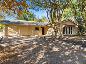 6710 Kings PT W, Austin TX 78723