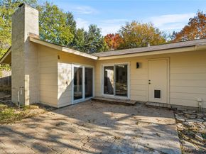 6710 Kings PT W, Austin TX 78723