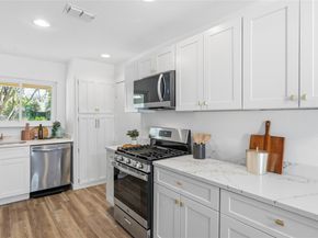 6710 Kings PT W, Austin TX 78723