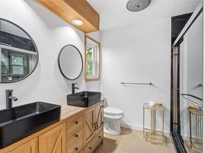 6710 Kings PT W, Austin TX 78723