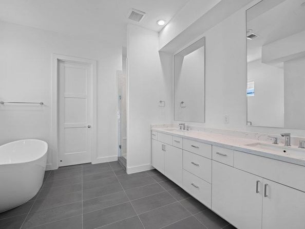 3808 Berkman DR, Austin TX 78723