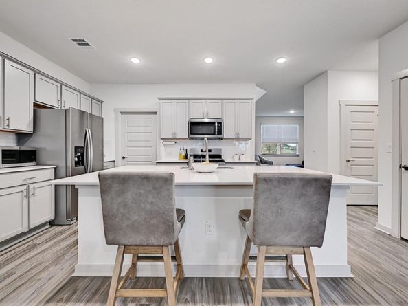 7517 Peggie Nell DR, Austin TX 78724