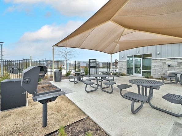 7517 Peggie Nell DR, Austin TX 78724