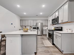 7517 Peggie Nell DR, Austin TX 78724