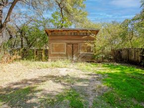 7607 Forest Wood RD, Austin TX 78745