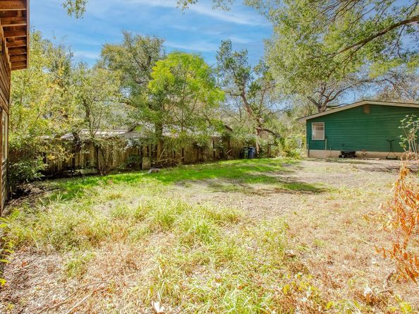 7607 Forest Wood RD, Austin TX 78745