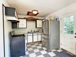 7607 Forest Wood RD, Austin TX 78745