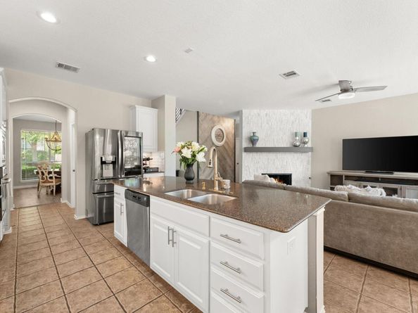31 Cypress Knee LN 93, Austin TX 78734