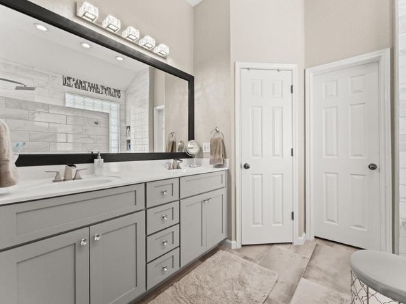 31 Cypress Knee LN 93, Austin TX 78734