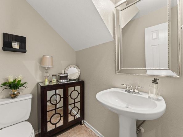 31 Cypress Knee LN 93, Austin TX 78734