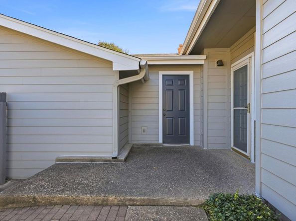 6501 Brush Country RD 120, Austin TX 78749