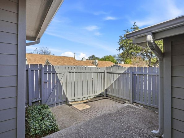 6501 Brush Country RD 120, Austin TX 78749