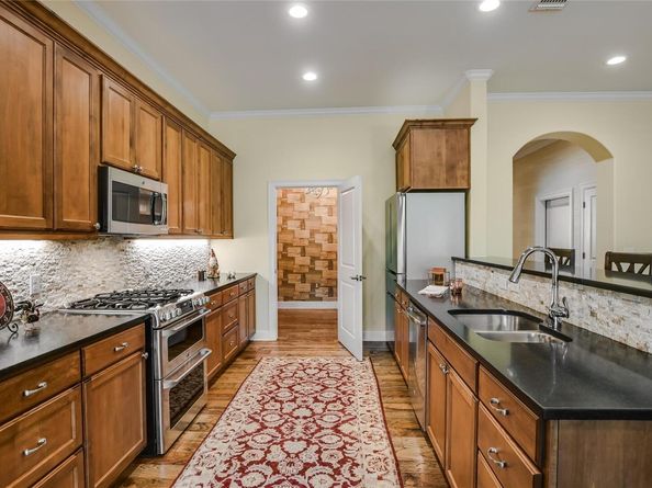 1218 Haven LN 102, Georgetown TX 78626