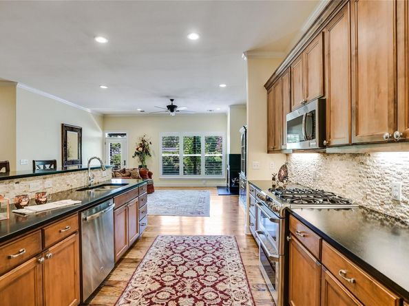 1218 Haven LN 102, Georgetown TX 78626