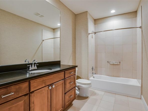1218 Haven LN 102, Georgetown TX 78626
