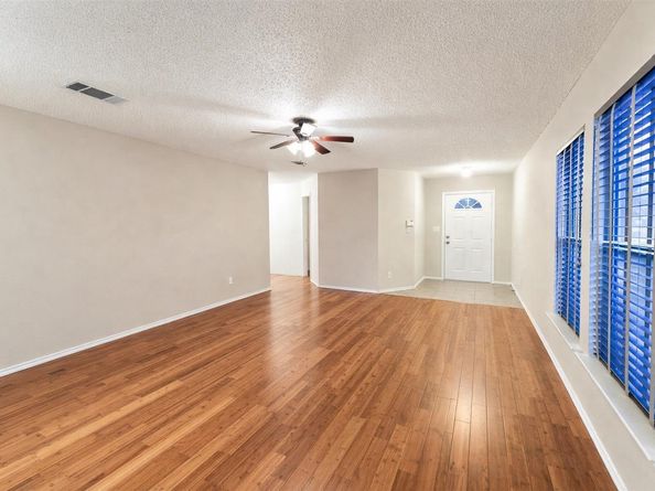 2518 Stapleford Dr, Cedar Park TX 78613