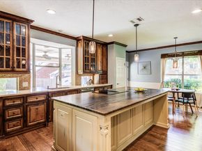 10601 Queensbury CV, Austin TX 78726