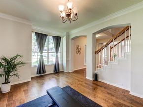 10601 Queensbury CV, Austin TX 78726