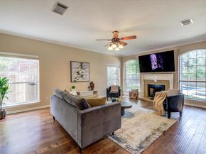 10601 Queensbury CV, Austin TX 78726