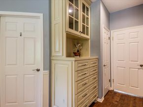 10601 Queensbury CV, Austin TX 78726