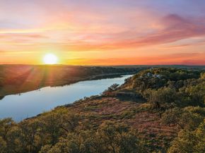 24333 Pedernales Cliff TRL, Spicewood TX 78669