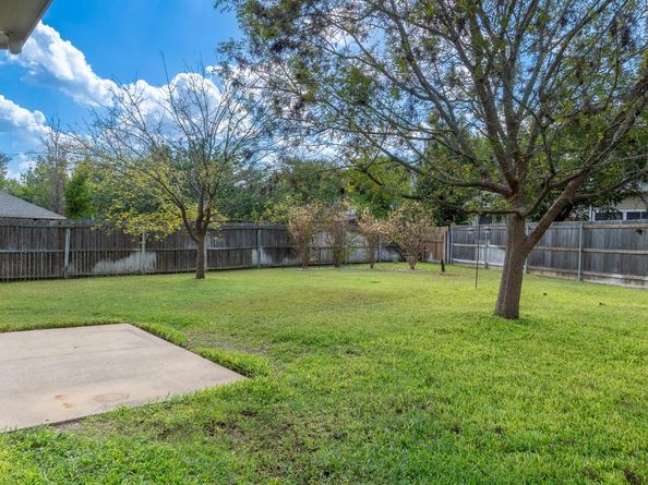 1706 Apache TRL, Round Rock TX 78665