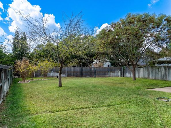 1706 Apache TRL, Round Rock TX 78665