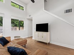 2713 Stacy LN 2, Austin TX 78704