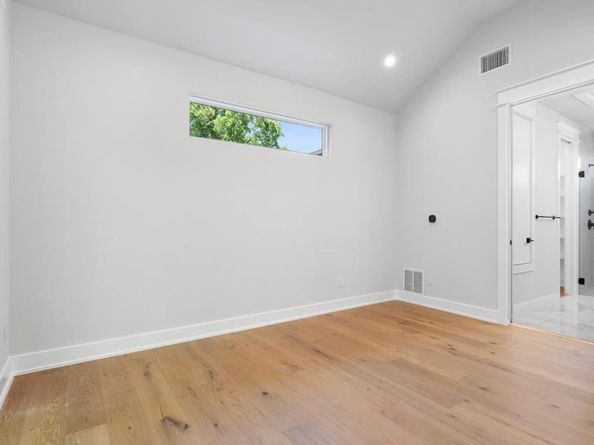 2713 Stacy LN 2, Austin TX 78704