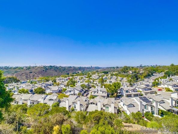 6420 Goodwin St, San Diego CA 92111