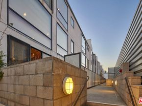 700 Main Street 15, Venice CA 90291