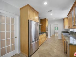 1231 Club View Drive, Los Angeles CA 90024