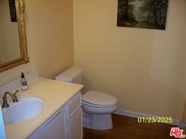 2320 S Bentley Avenue 204, Los Angeles CA 90064