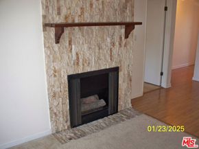 2320 S Bentley Avenue 204, Los Angeles CA 90064