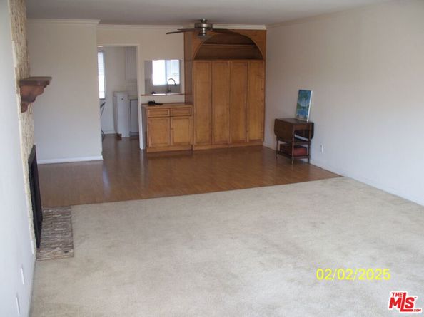 2320 S Bentley Avenue 204, Los Angeles CA 90064