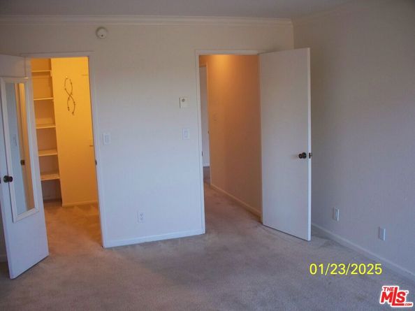 2320 S Bentley Avenue 204, Los Angeles CA 90064