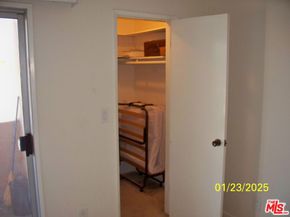 2320 S Bentley Avenue 204, Los Angeles CA 90064