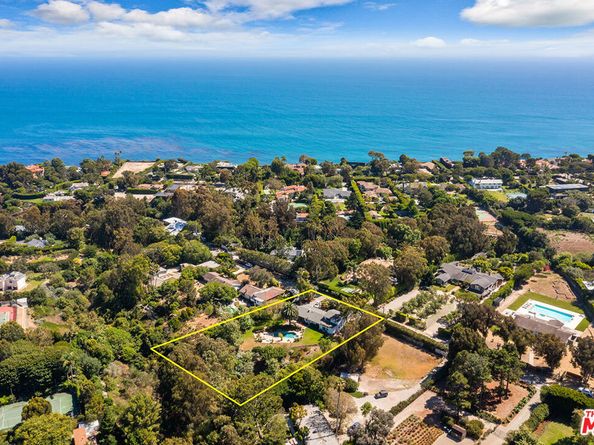 28847 Bison Court, Malibu CA 90265
