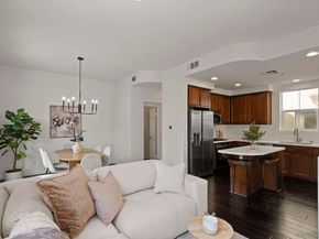 2816 Villas Way, San Diego CA 92108