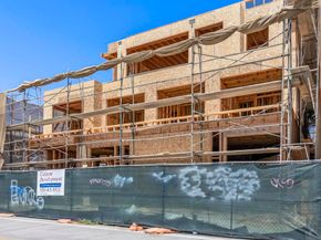 701 Sunset Ct, San Diego CA 92109