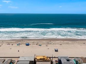701 Sunset Ct, San Diego CA 92109